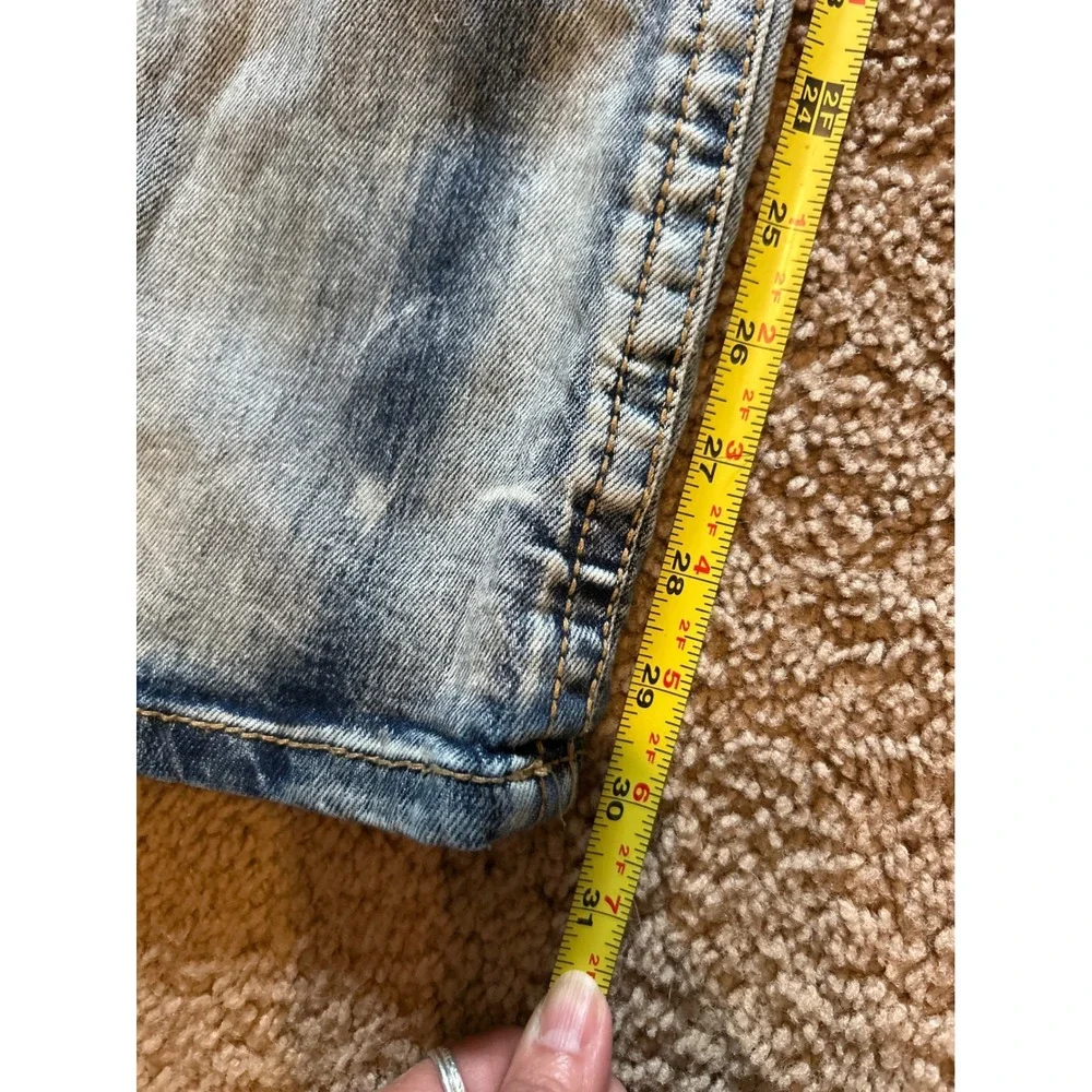 True Indigo Mens Slim Fit Light Acid Wash Embroidered Jeans 30x32  F-119